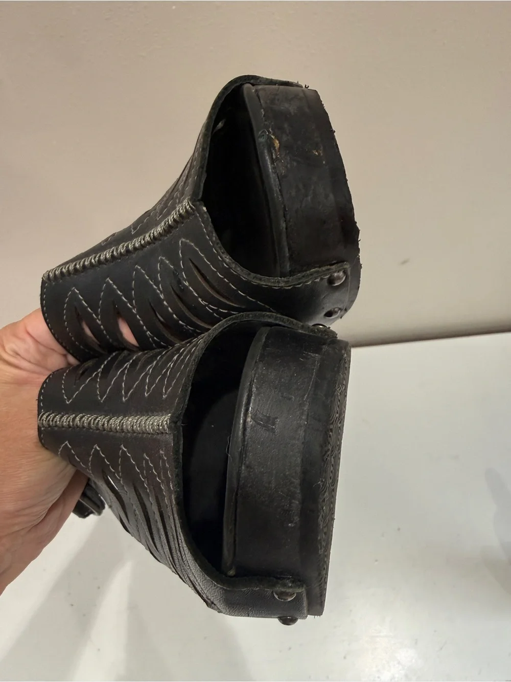 Dansko Black Leather Cutout Slingback Sandals size 40